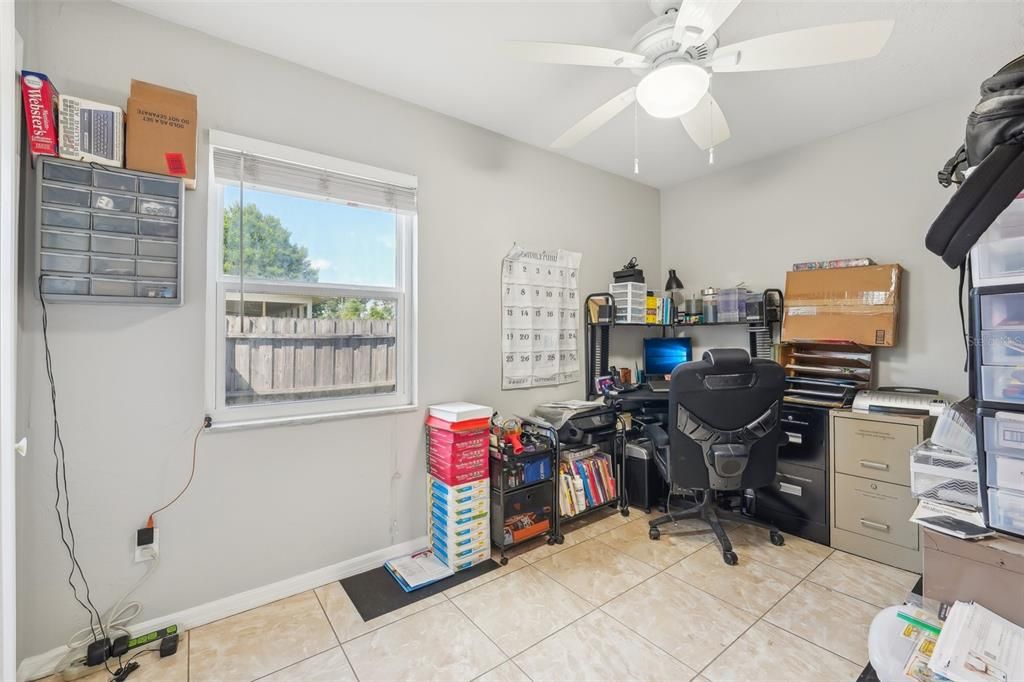 For Sale: $399,995 (3 beds, 2 baths, 1254 Square Feet)