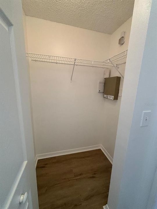 For Rent: $2,300 (3 beds, 2 baths, 1134 Square Feet)