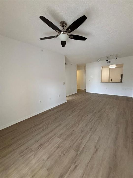 For Rent: $2,300 (3 beds, 2 baths, 1134 Square Feet)