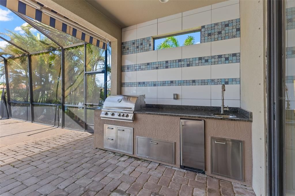 Outdoor kitchen