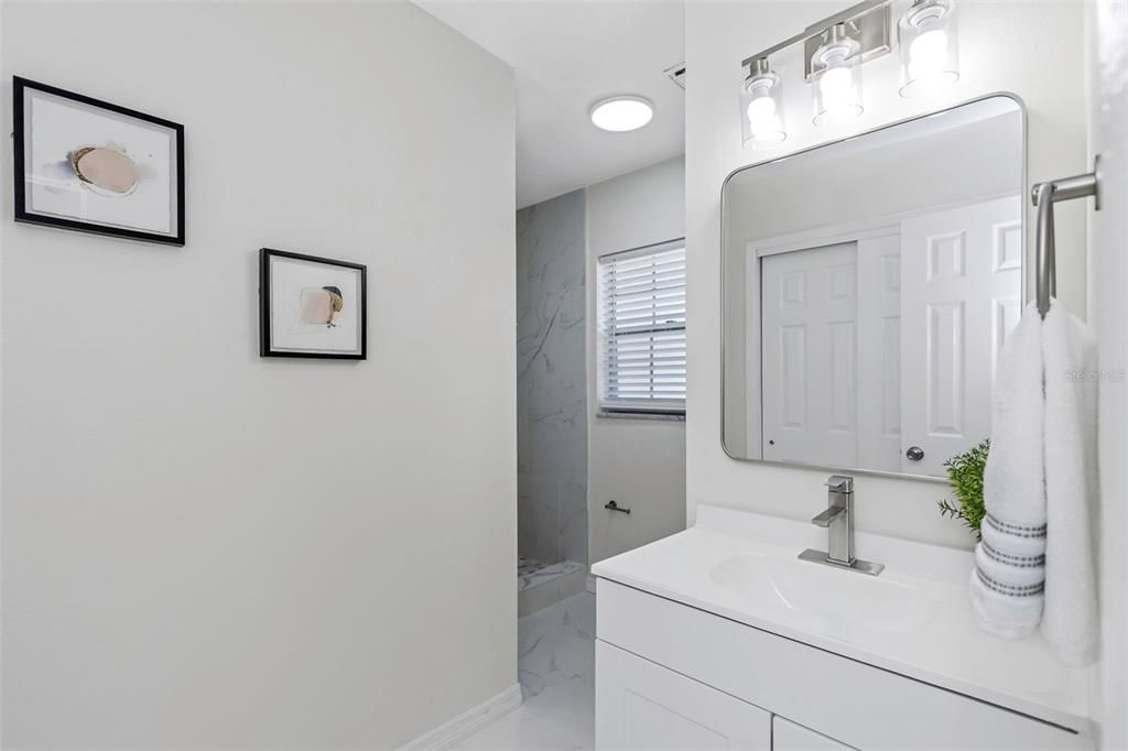 For Sale: $375,000 (4 beds, 2 baths, 1898 Square Feet)