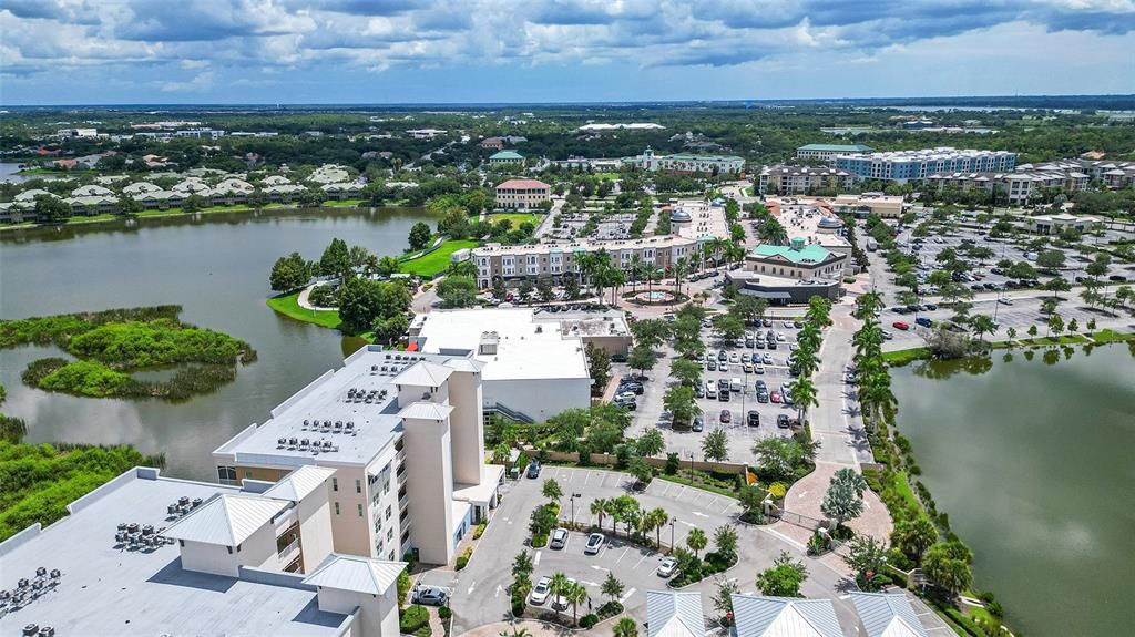 Walkable to downtown Lakewood Ranch Main street.