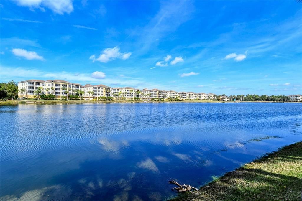 For Sale: $659,000 (3 beds, 2 baths, 1558 Square Feet)