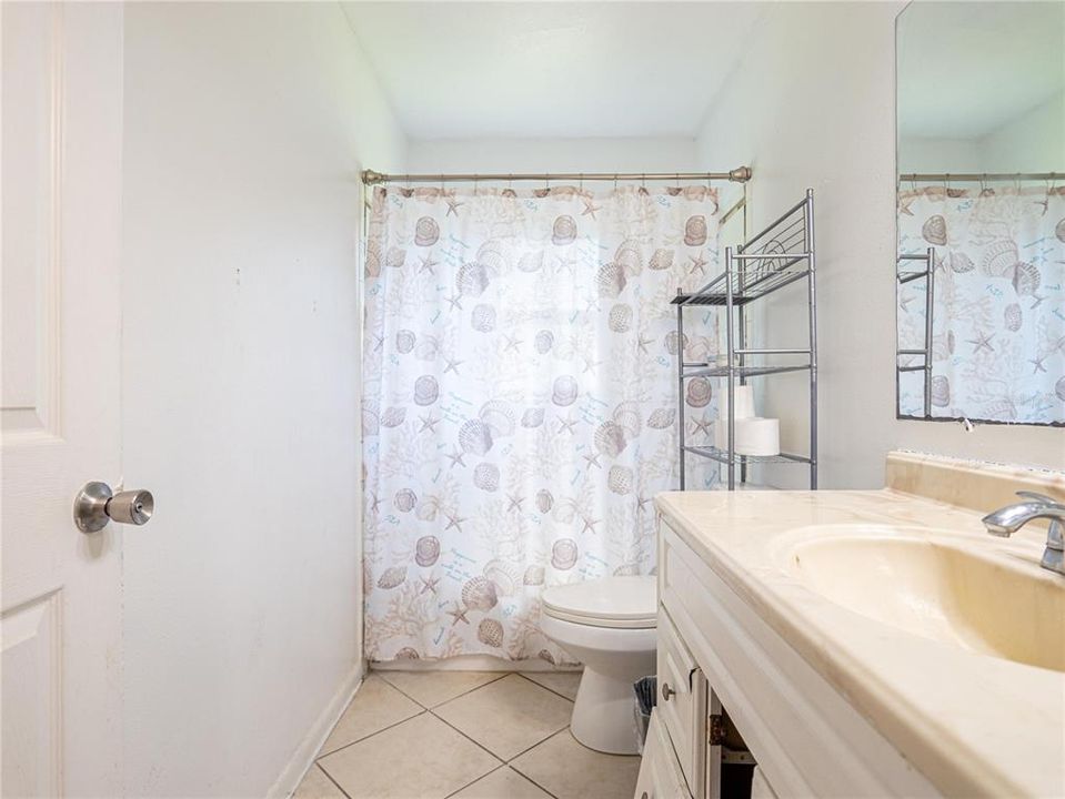 For Sale: $339,000 (3 beds, 2 baths, 1712 Square Feet)