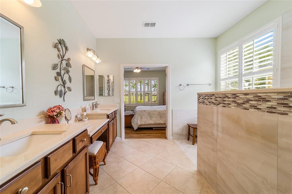 For Sale: $489,984 (2 beds, 2 baths, 1904 Square Feet)