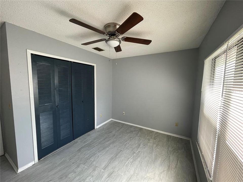 For Rent: $1,400 (2 beds, 2 baths, 912 Square Feet)