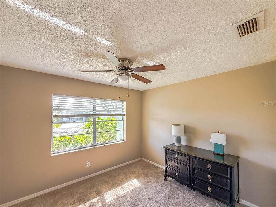 Guest bedroom