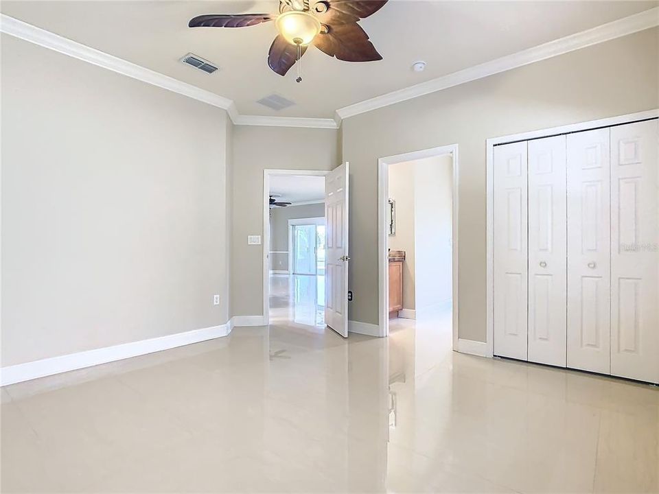 For Sale: $445,000 (3 beds, 2 baths, 2141 Square Feet)