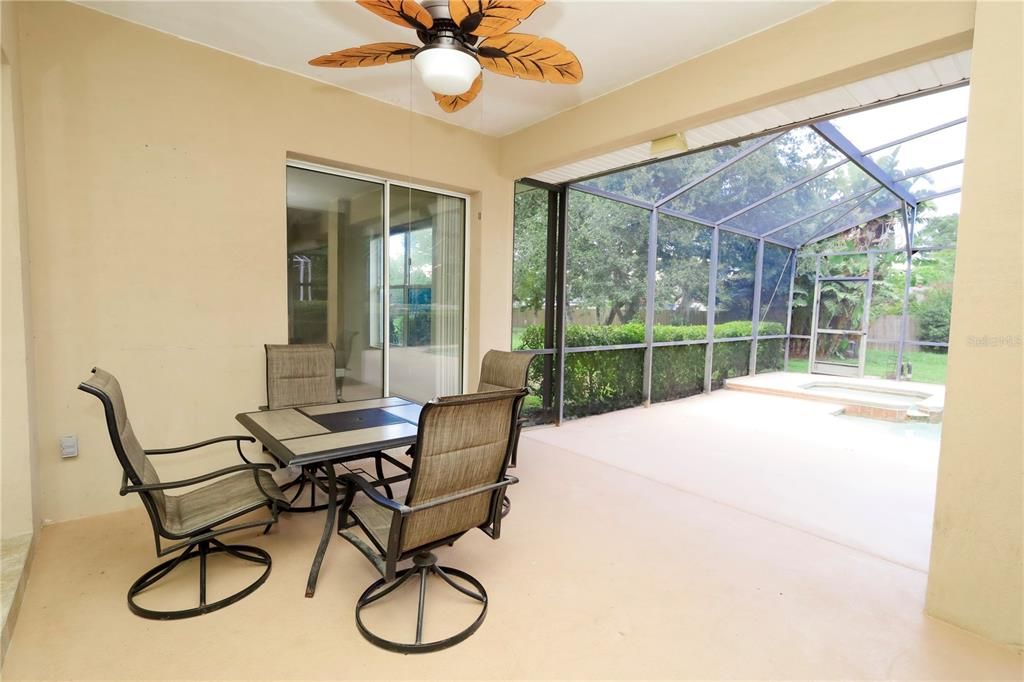 For Sale: $585,000 (4 beds, 2 baths, 2192 Square Feet)