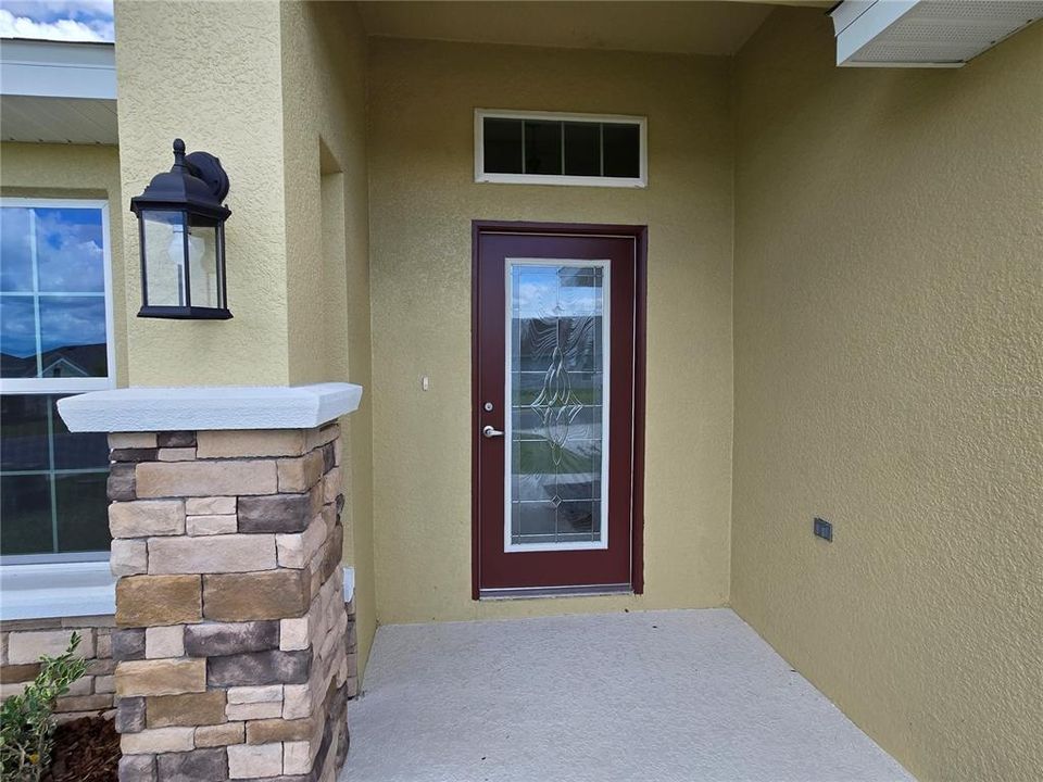 Active With Contract: $310,250 (4 beds, 2 baths, 2020 Square Feet)