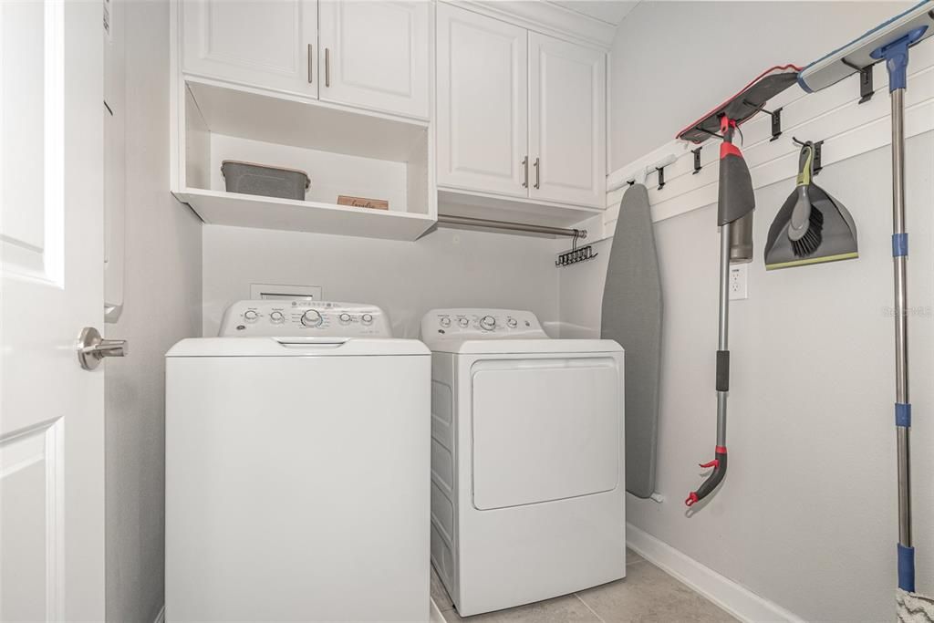 Laundry Room-Custom Cabinetry-2nd Floor