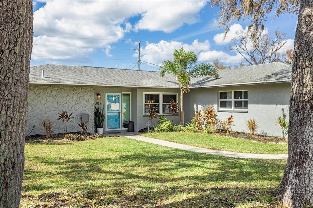 For Sale: $415,000 (3 beds, 2 baths, 1540 Square Feet)