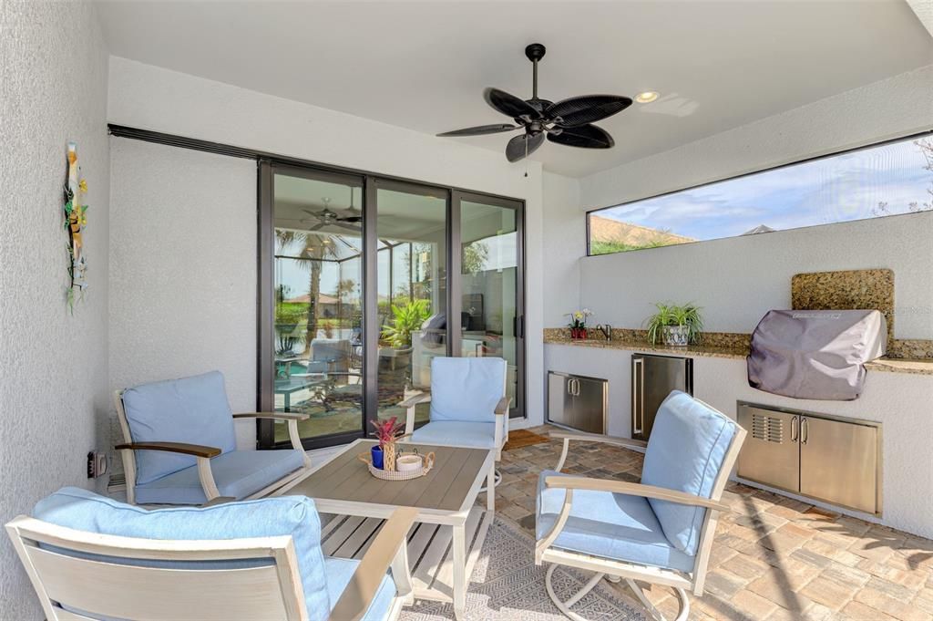 For Sale: $749,900 (3 beds, 2 baths, 2108 Square Feet)