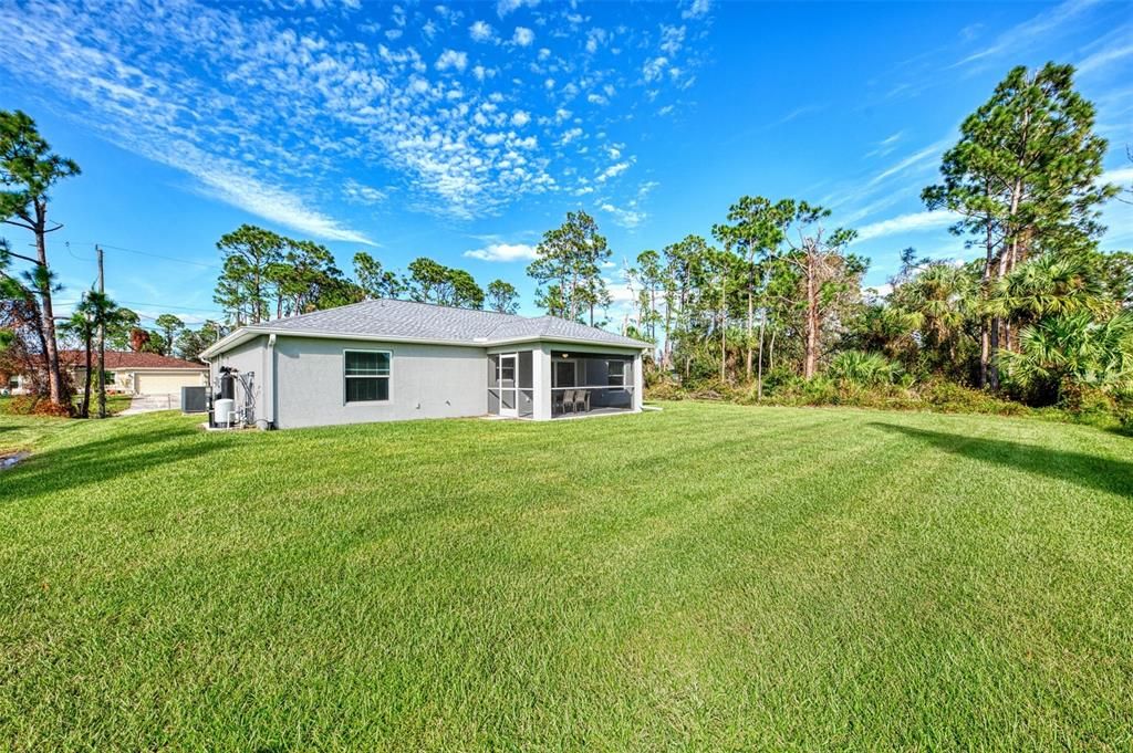 For Sale: $400,000 (3 beds, 2 baths, 1436 Square Feet)