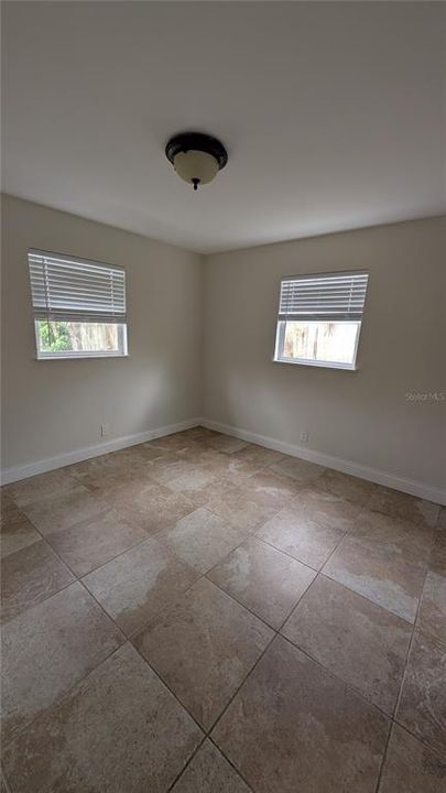 For Rent: $1,995 (2 beds, 1 baths, 1068 Square Feet)