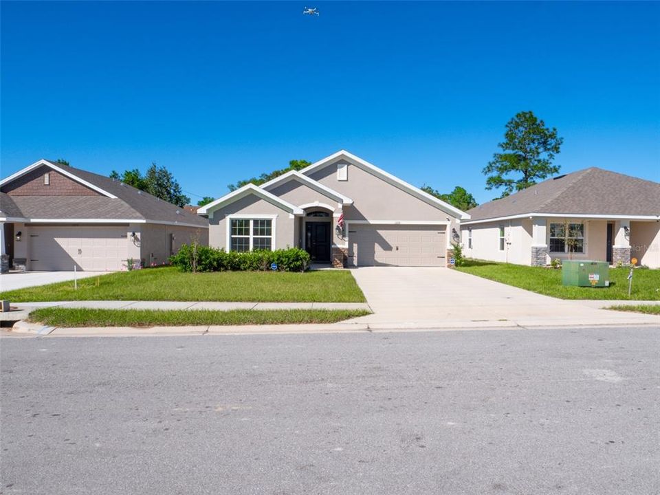 For Sale: $340,000 (3 beds, 2 baths, 1698 Square Feet)