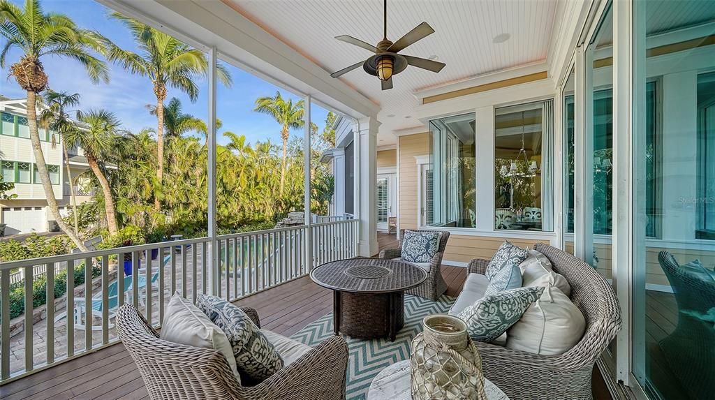 Lower-Level Screened porch