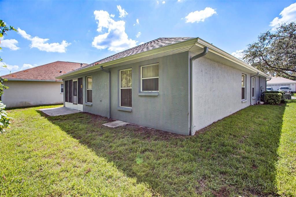 For Sale: $319,000 (3 beds, 2 baths, 1619 Square Feet)