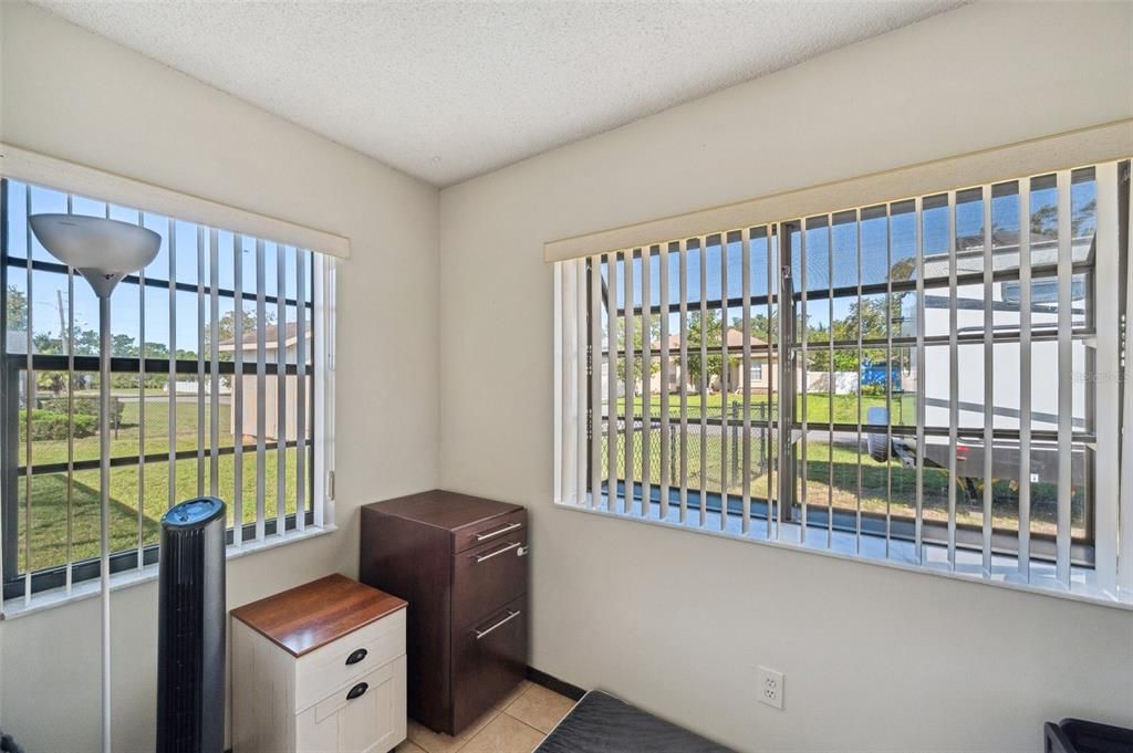 For Sale: $340,000 (2 beds, 2 baths, 1500 Square Feet)