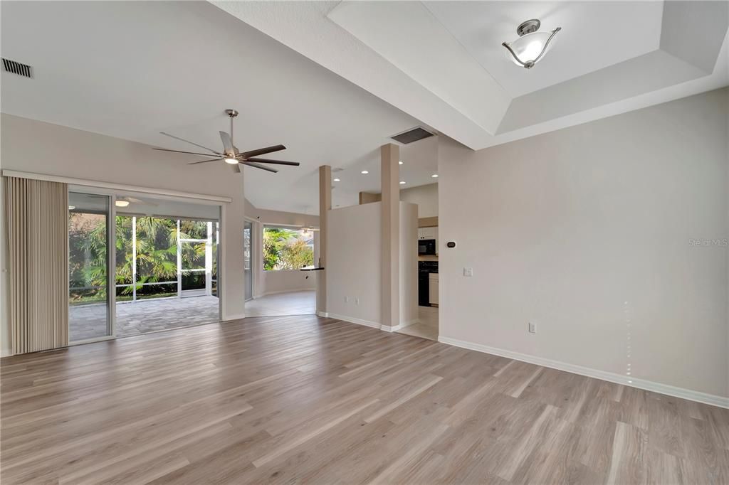 Soaring ceilings and OPEN plan