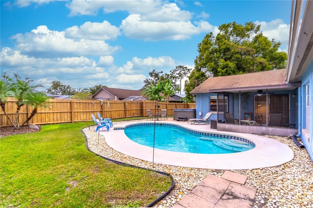 Nice and clean privacy fence