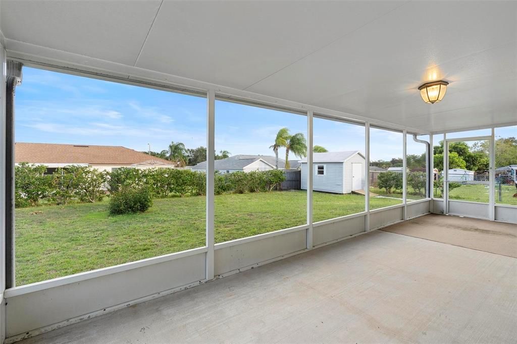 Back Porch/screened room