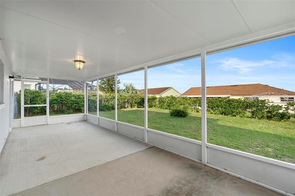 Back Porch/screened room