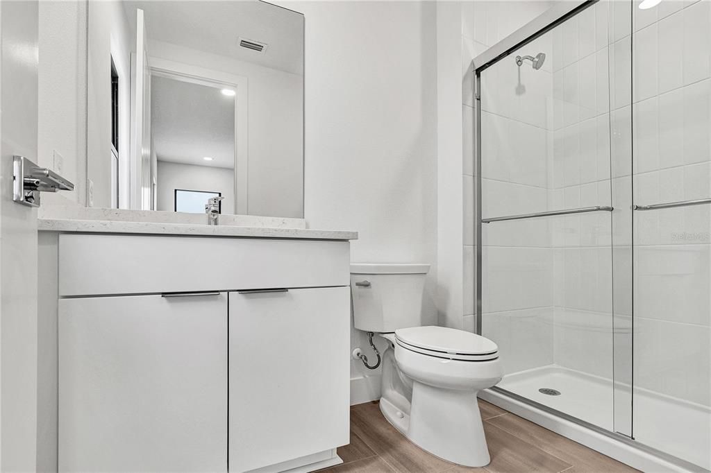 На продажу: $1,329,000 (4 спален, 4 ванн, 4466 Квадратных фут)