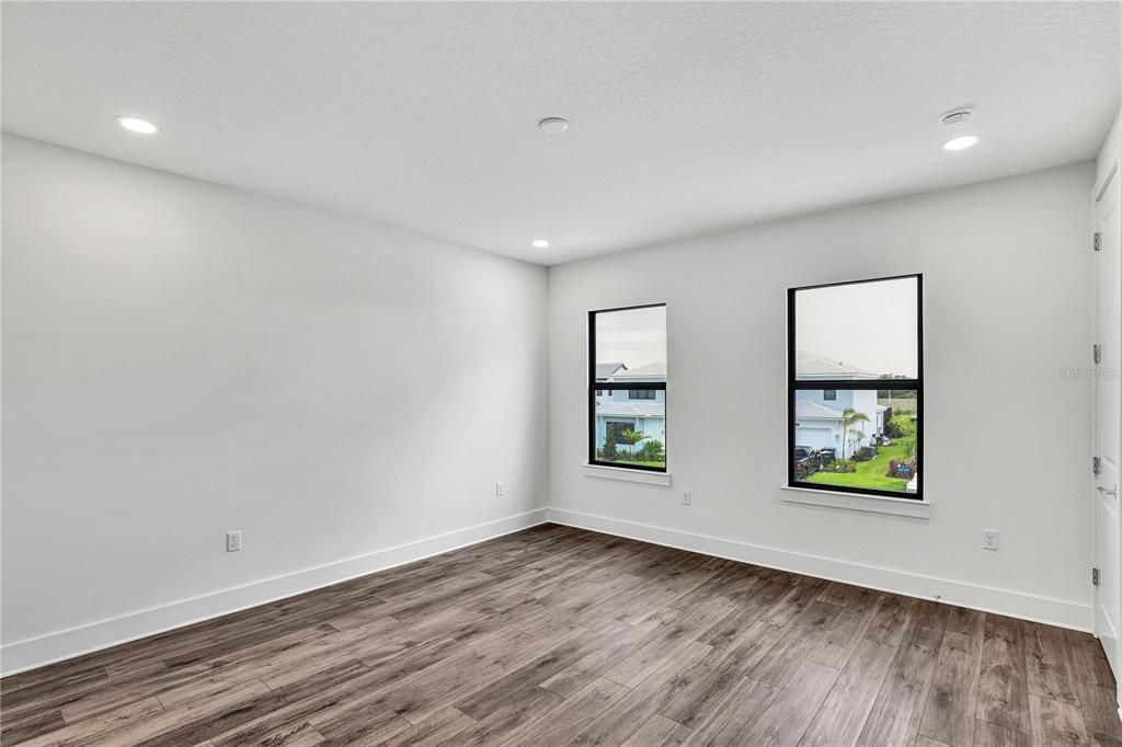 На продажу: $1,329,000 (4 спален, 4 ванн, 4466 Квадратных фут)