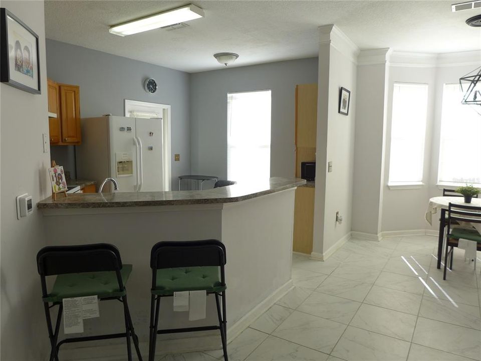 For Sale: $175,000 (2 beds, 2 baths, 1340 Square Feet)