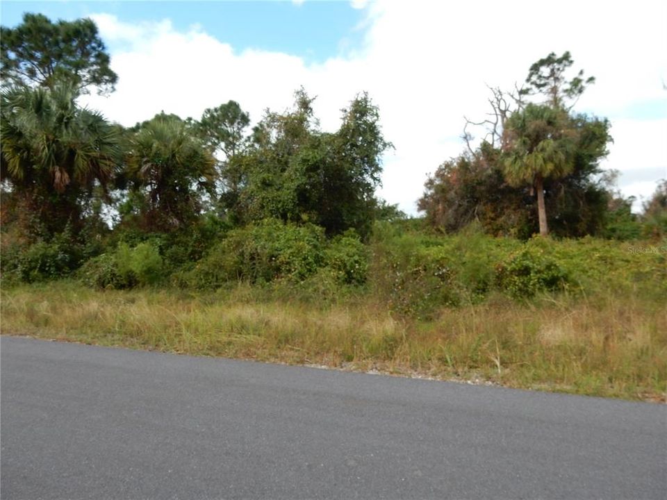 En Venta: $15,500 (0.23 acres)