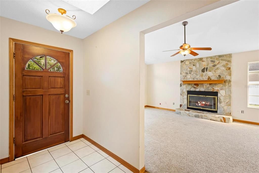 Front door/foyer