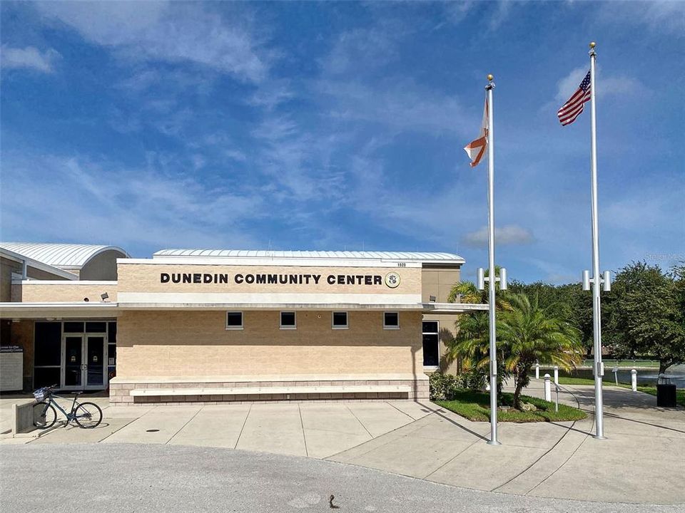 Dunedin Community Center - Walking Distance