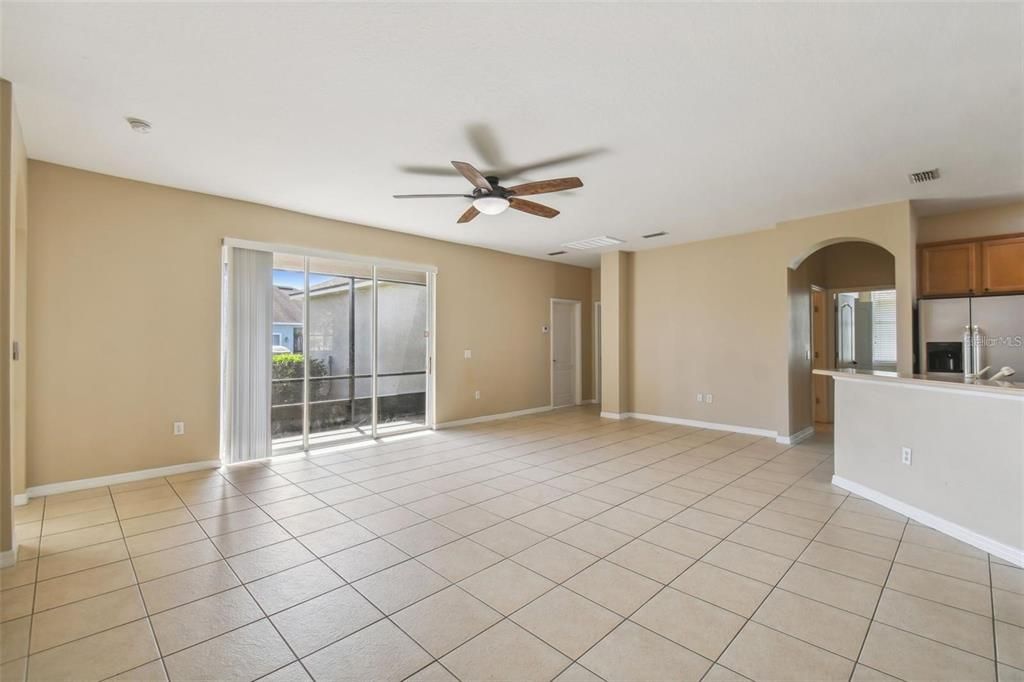 For Sale: $360,000 (4 beds, 2 baths, 2005 Square Feet)