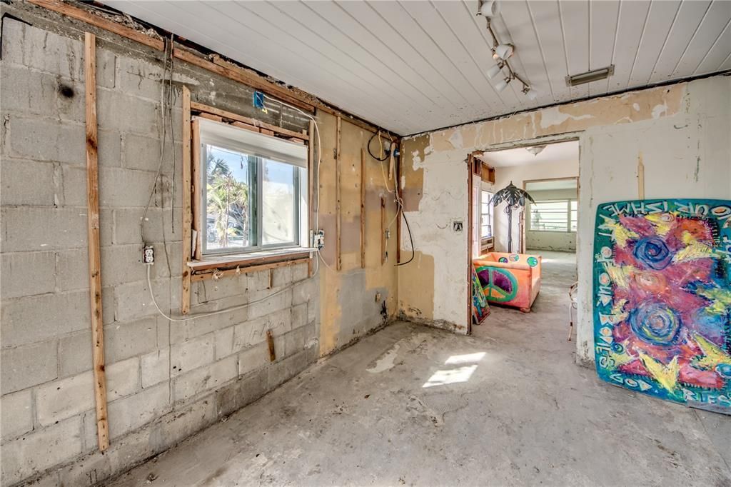 Miscellaneous room featuring concrete flooring