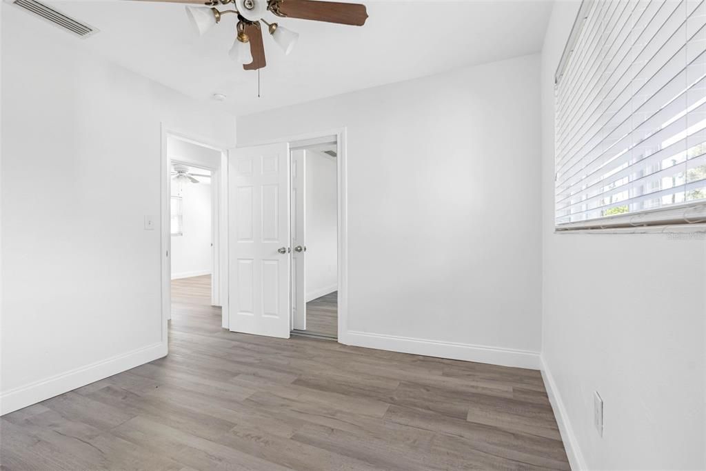 For Sale: $439,000 (3 beds, 2 baths, 1677 Square Feet)