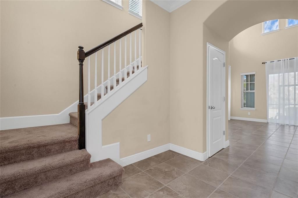 Foyer & Stairs