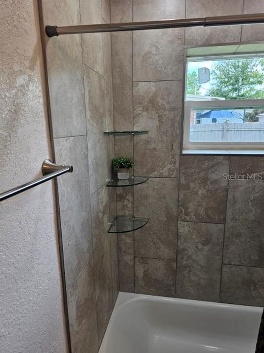 Hall Bath Tub w/Shower