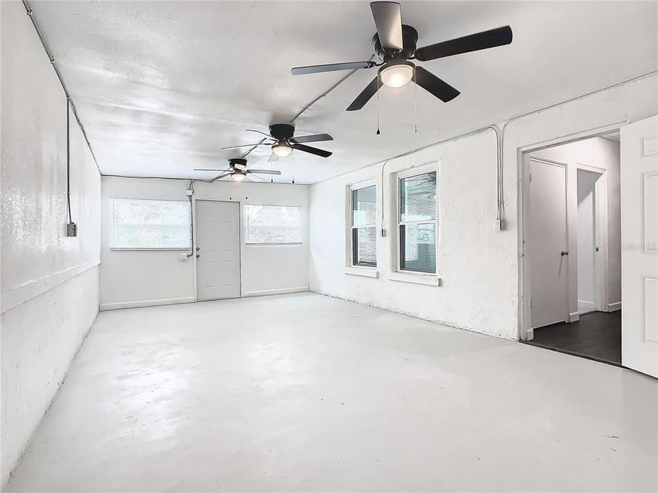 For Sale: $375,000 (4 beds, 2 baths, 2114 Square Feet)