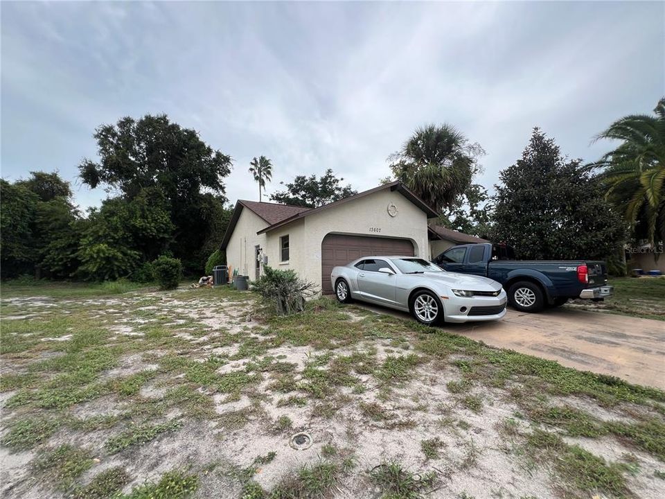 For Sale: $258,000 (3 beds, 2 baths, 1370 Square Feet)