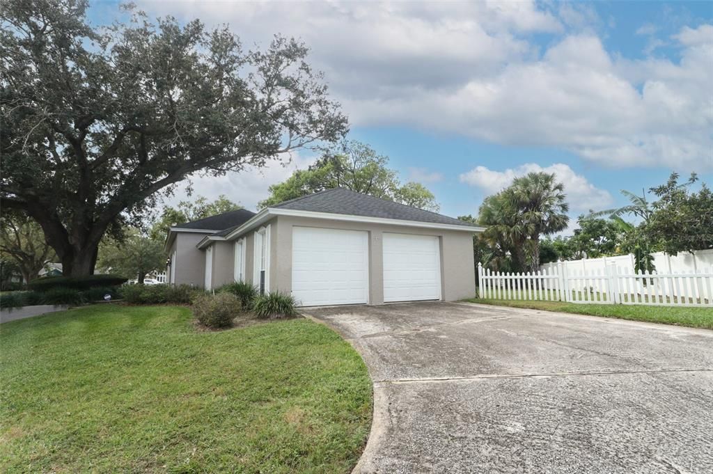 For Sale: $490,000 (3 beds, 2 baths, 1858 Square Feet)