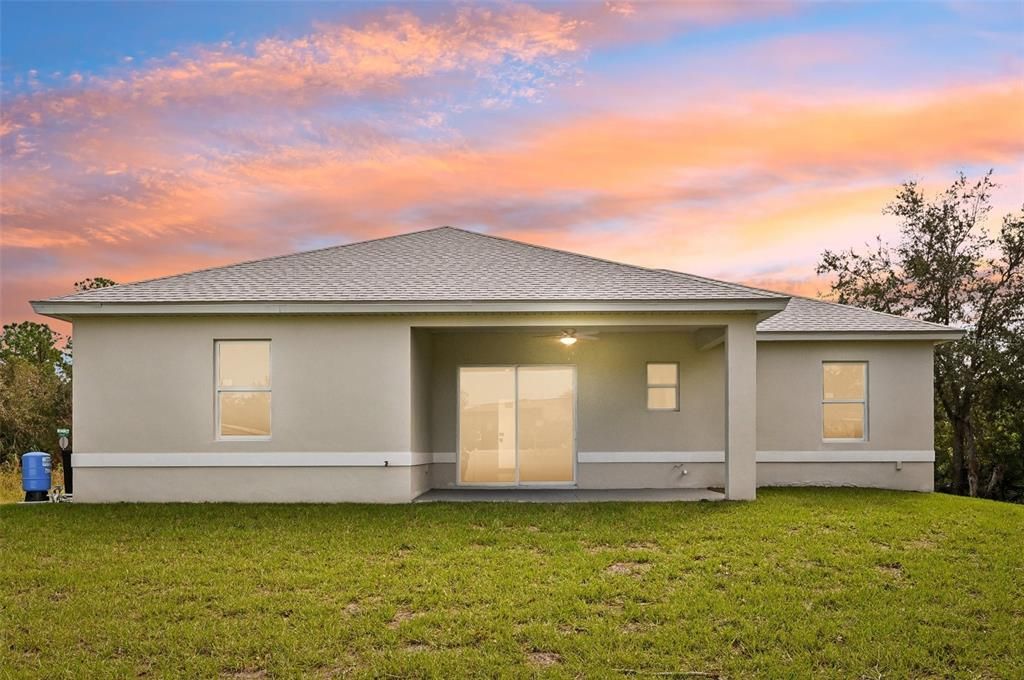 For Sale: $310,000 (3 beds, 2 baths, 1345 Square Feet)