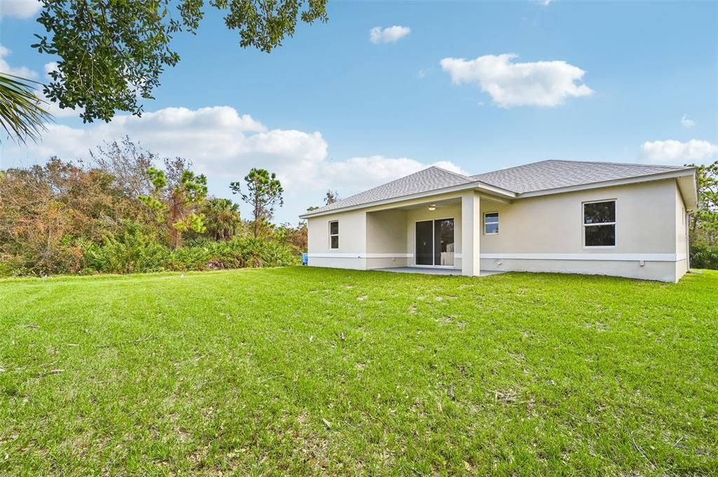 For Sale: $310,000 (3 beds, 2 baths, 1345 Square Feet)