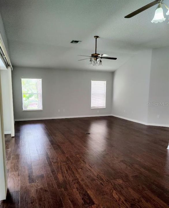 Dinning room/ Living Room Combo