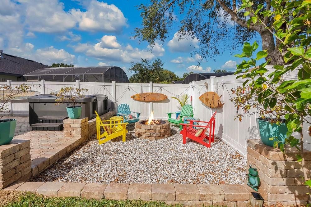 Hot Tub and Fire Pit area