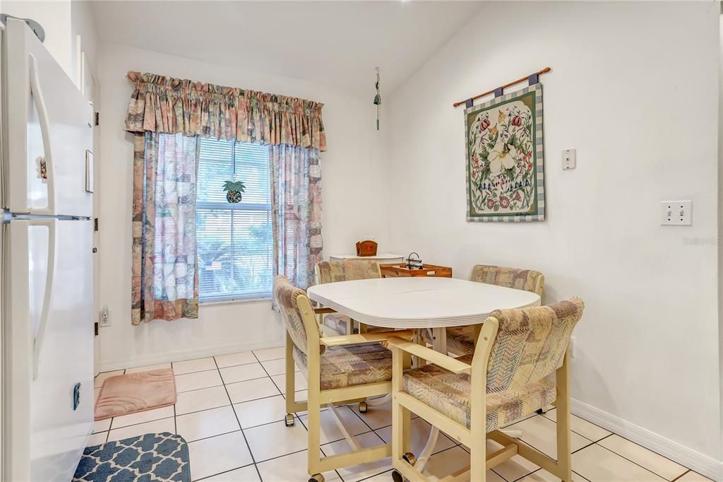 Dining area in Kitchen