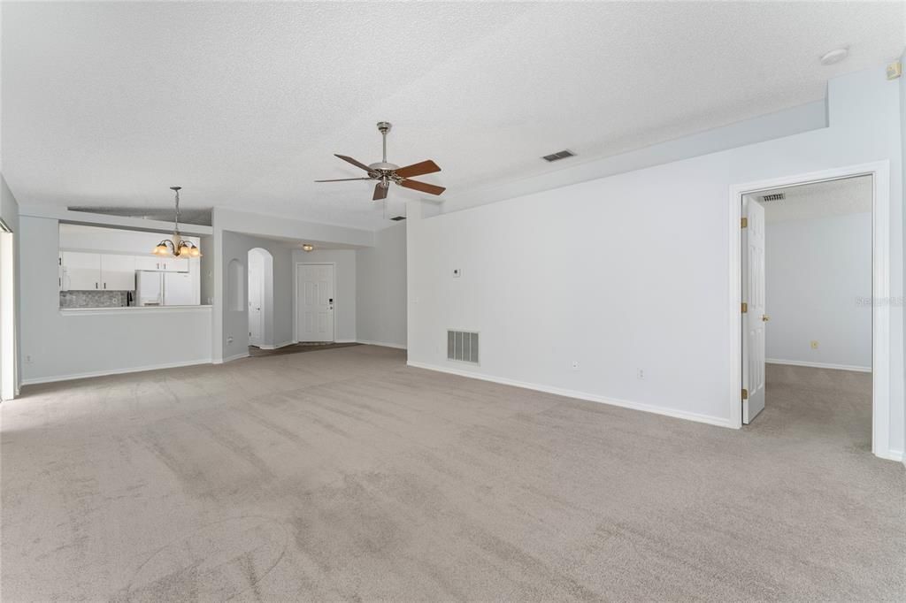 Living Room/Dinning Room