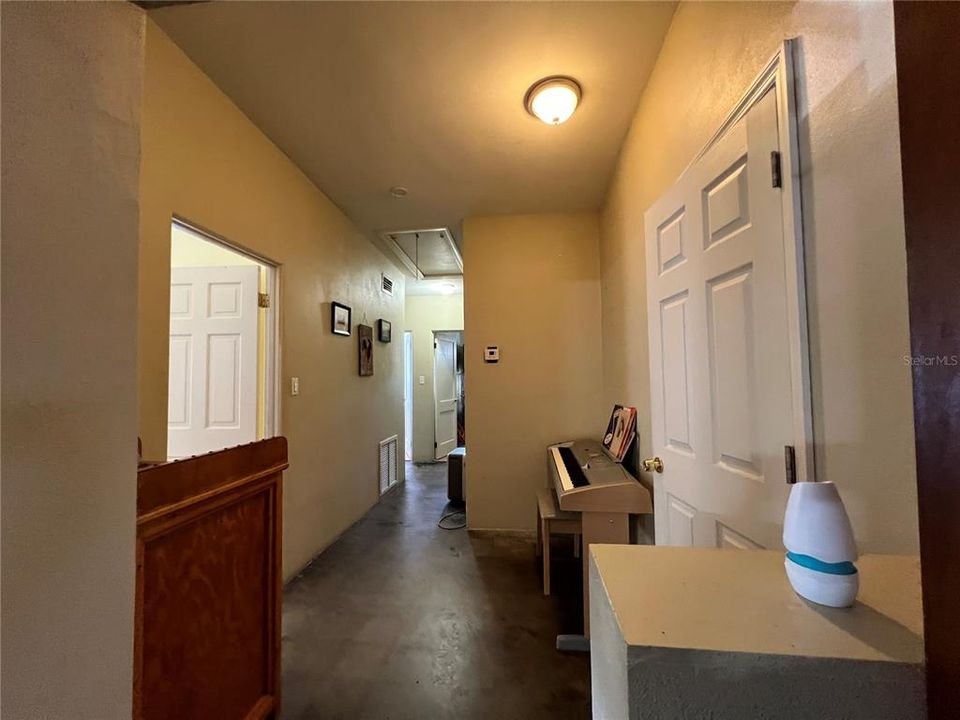 For Sale: $450,000 (4 beds, 2 baths, 1770 Square Feet)