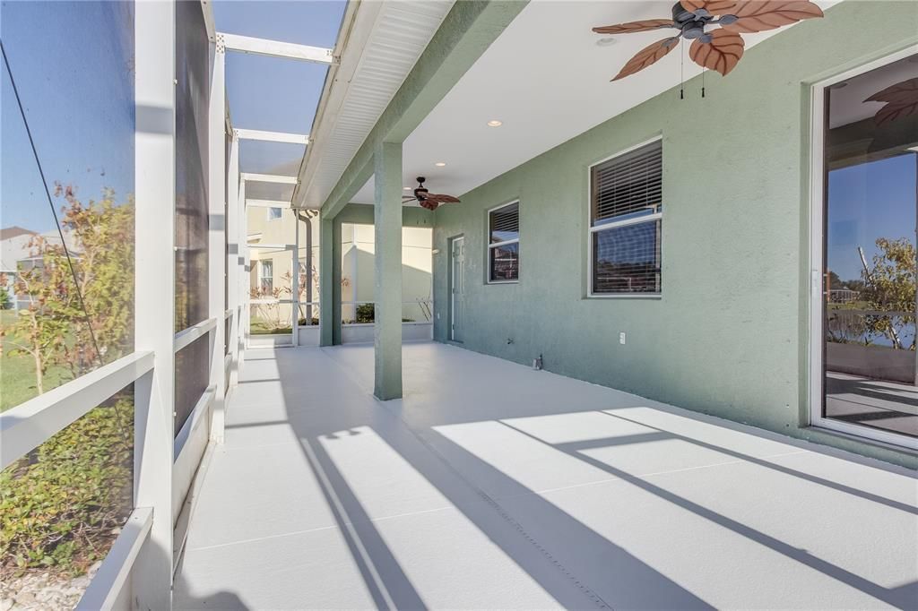 Oversized Lanai with Lake View