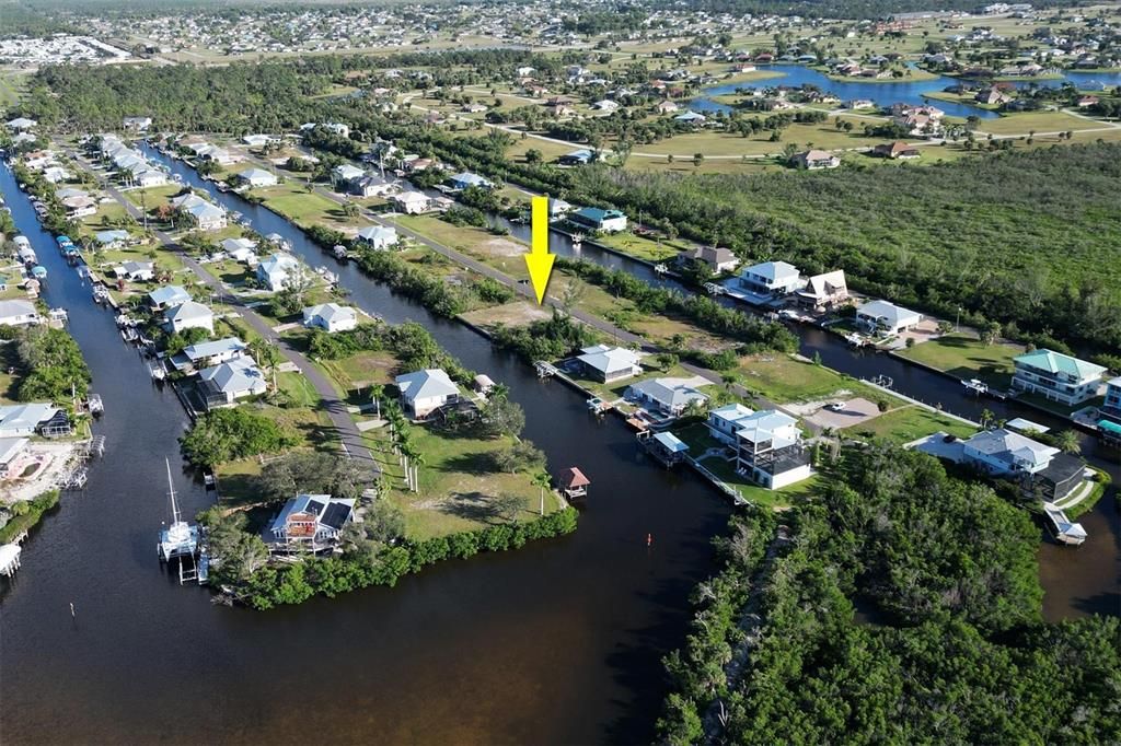 На продажу: $267,000 (0.25 acres)